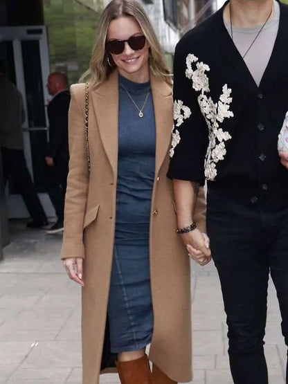 Caitlin-O-Connor-NYC-2026-Wool-Coat